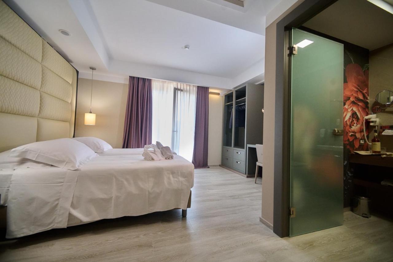 Park Hotel Le Dune Di Giovino Catanzaro Kültér fotó