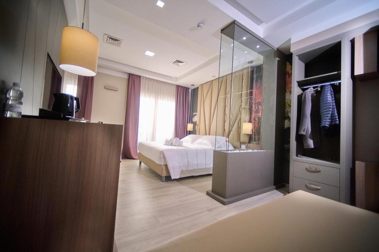 Park Hotel Le Dune Di Giovino Catanzaro Kültér fotó